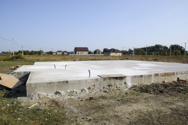 Barn Slab Installation in Rome