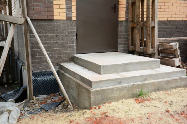 Cost of Cement Steps Construction in Rome